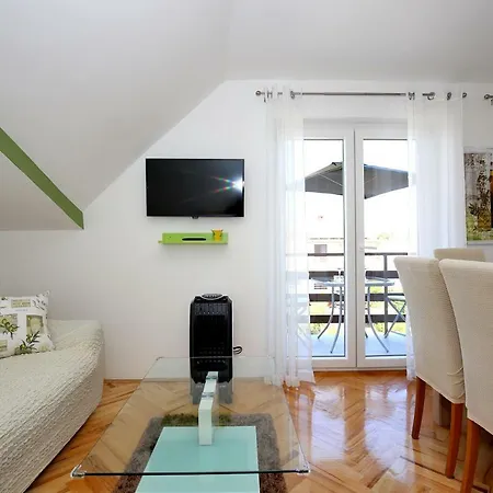 Apartment Mara
